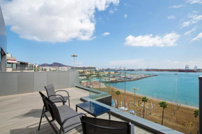 Wonderful penthouse city and beach